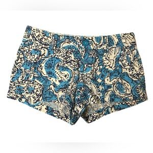 Lilly Pulitzer beach cotton shorts, size 6, the Walsh shorts, blue and white
